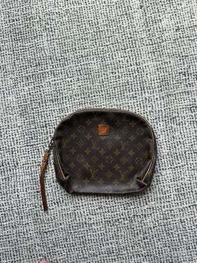 Louis Vuitton Vintage Monogram Trousse Demi-Ronde Cosmetic Pouch Wristlet